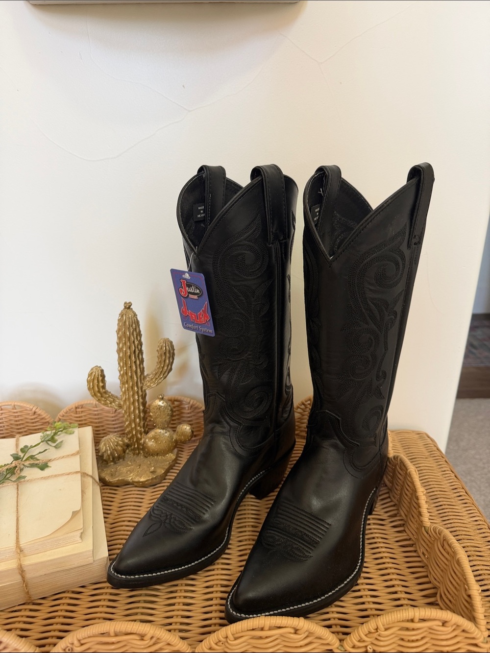 Justin Women’s Calfskin Black Leather Western Boots